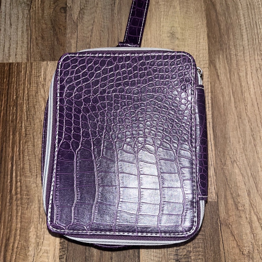 COPY - Clinique Cosmetic Bag